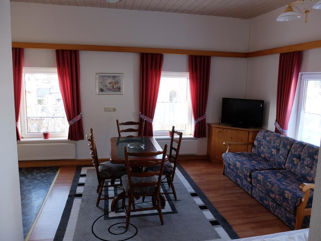 Gasthof Zum Hochfelln Hotel Bergen  Zewnętrze zdjęcie